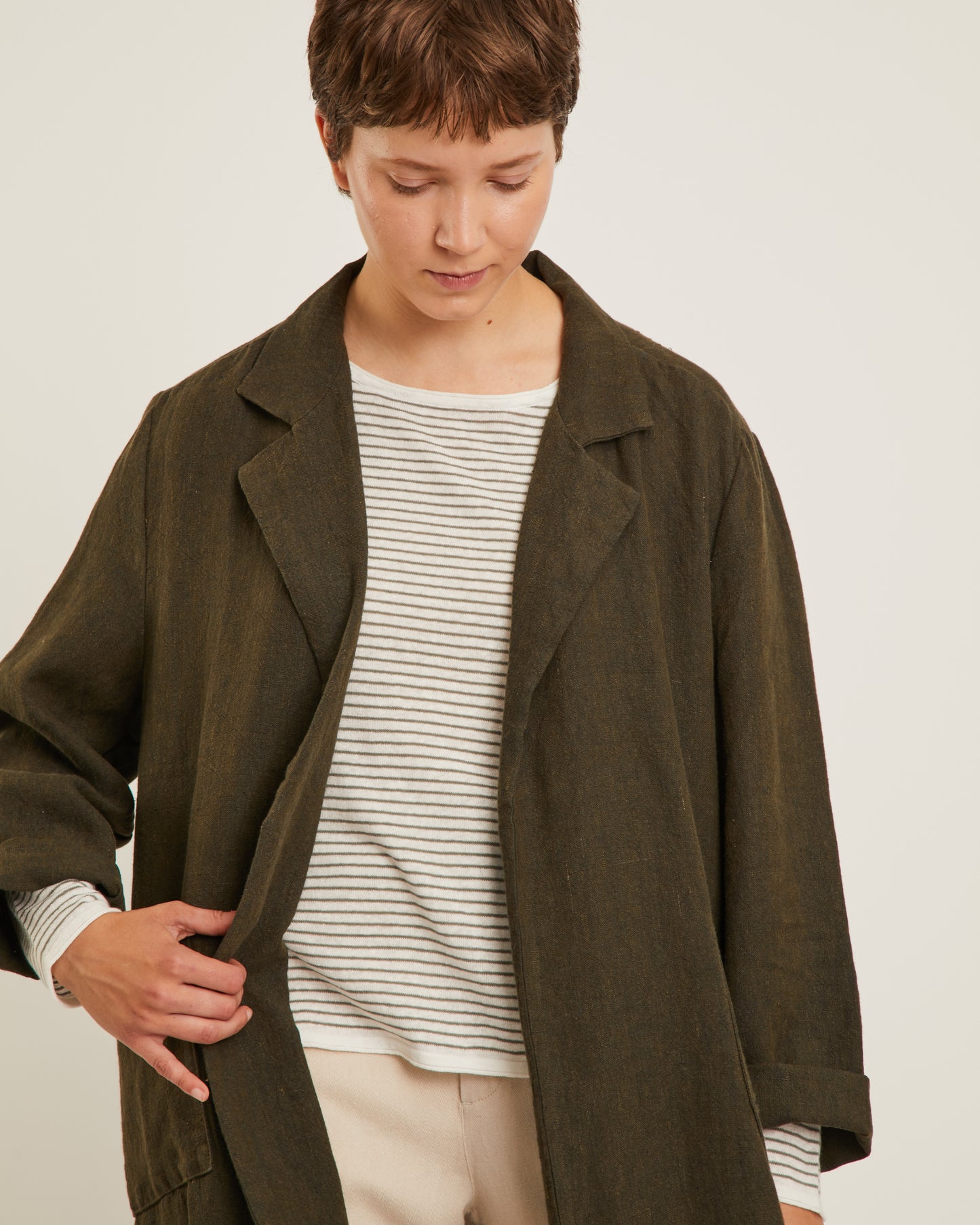 manteau JANAYA en épaisse crêpe de lin