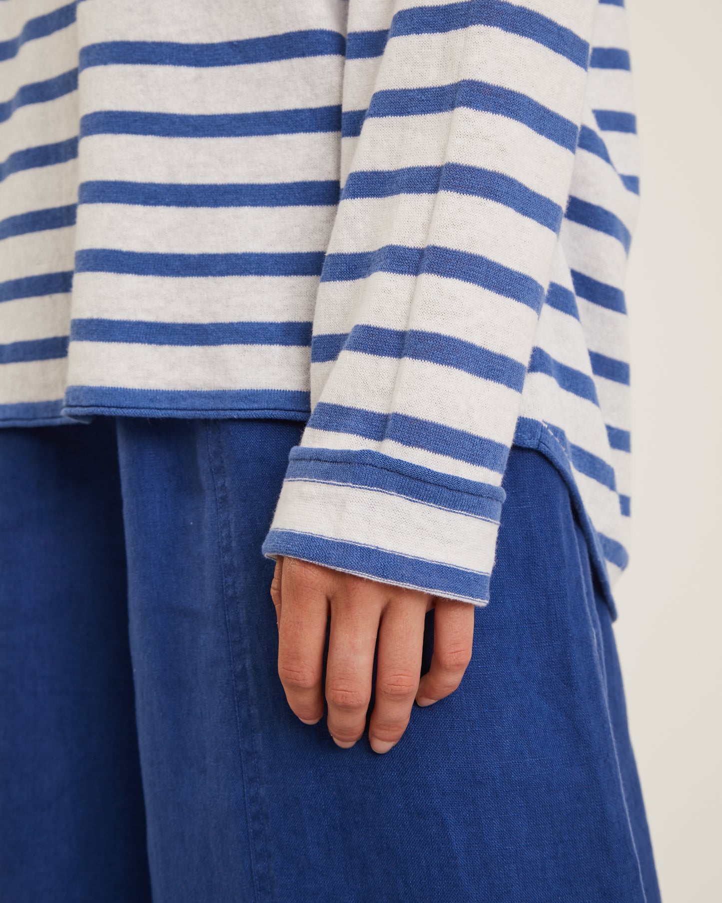 pantalon en lin large et court à taille élastiquée DOMI